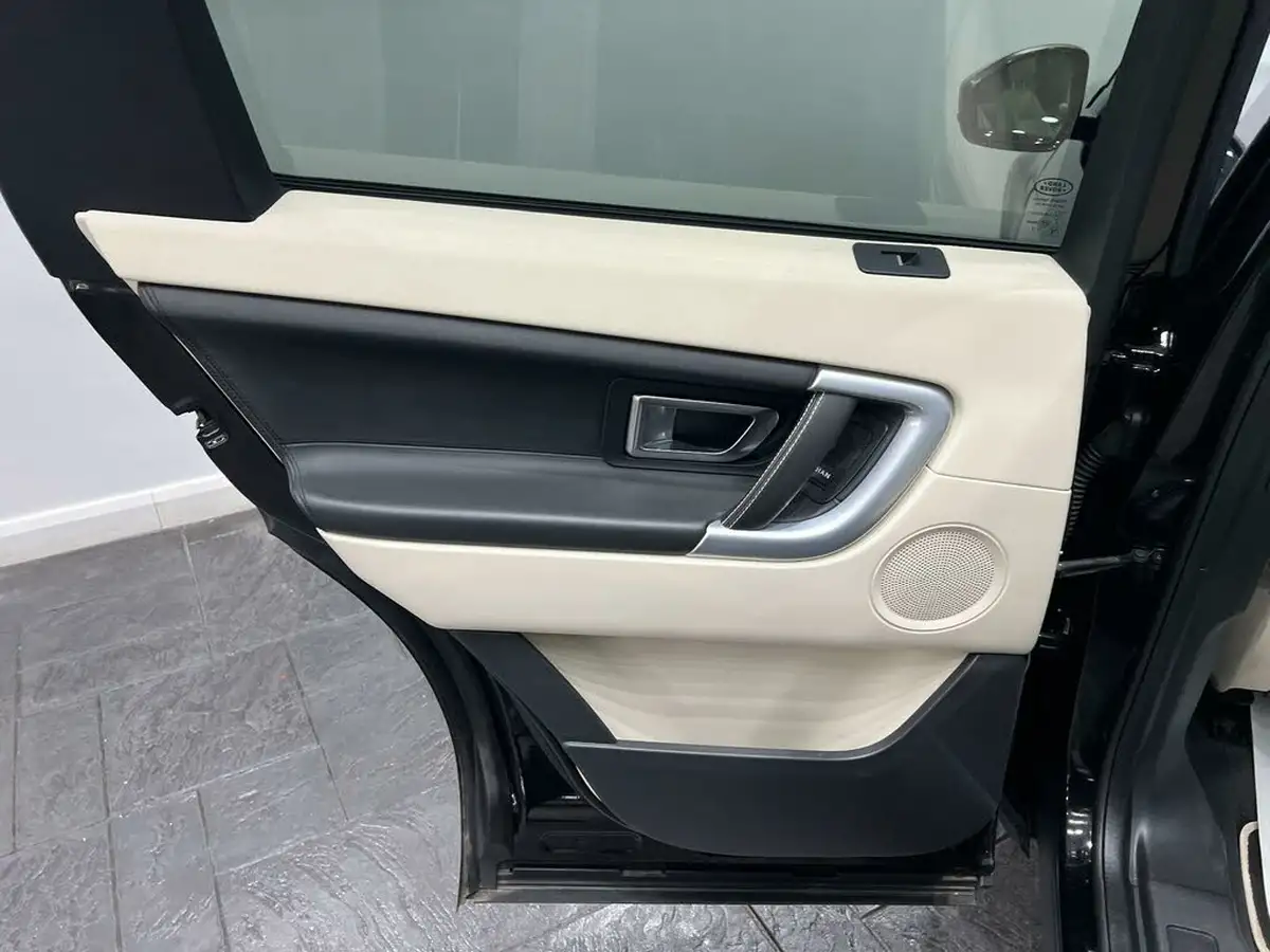 2018-land-rover-discovery-sport-20-si4-hse-luxury-big-69