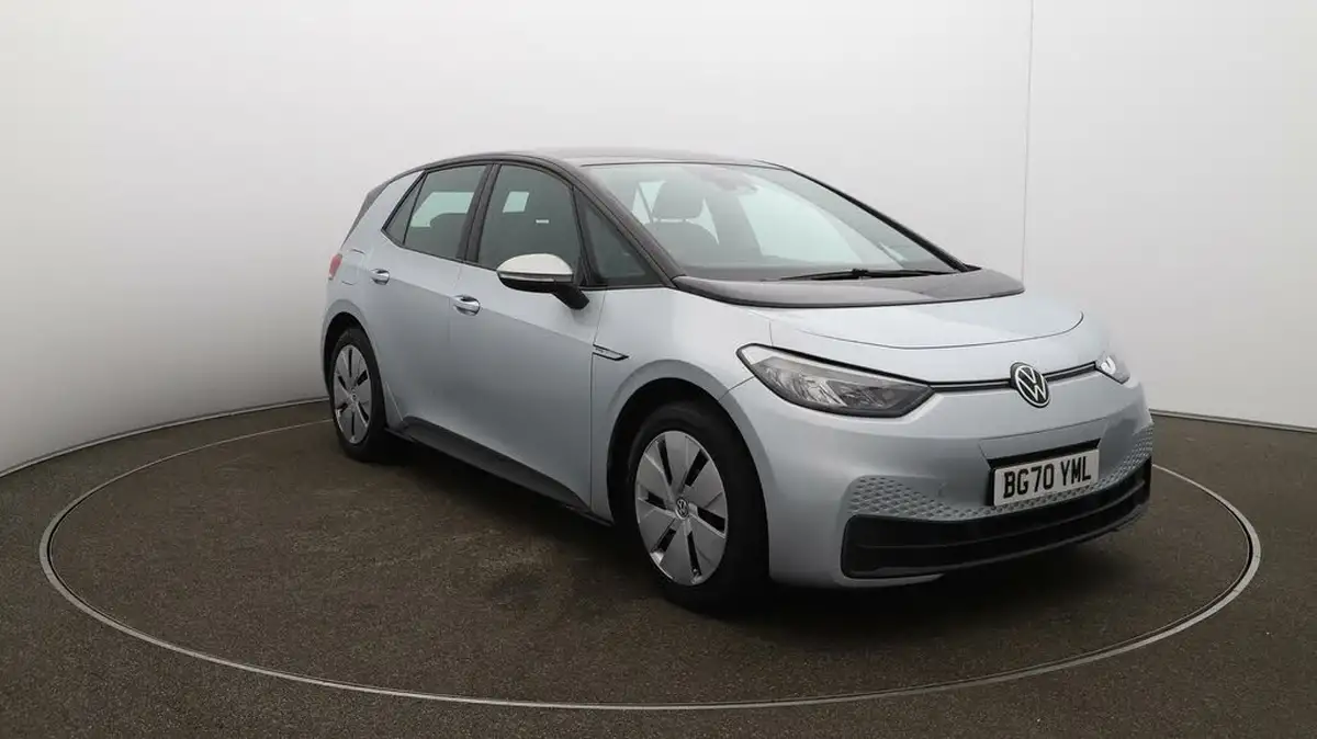 2020-volkswagen-id3-e-life-big-43