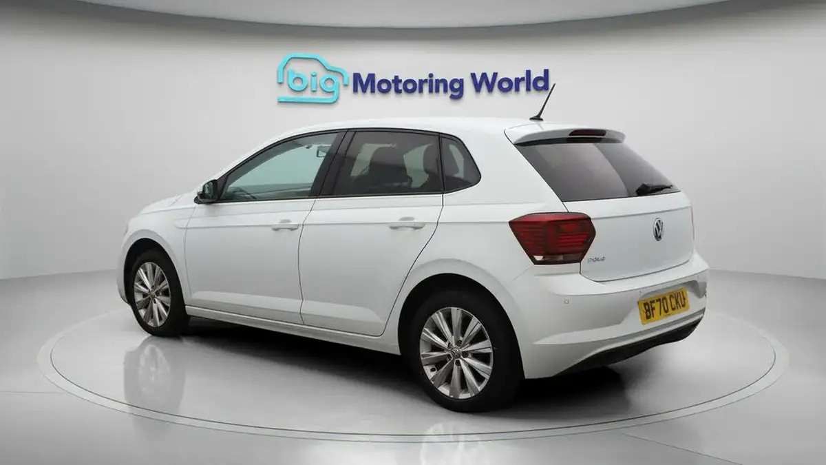 2020-volkswagen-polo-10-tsi-match-big-5