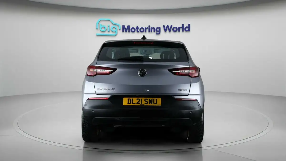 2021-vauxhall-grandland-x-12-business-edition-nav-big-6