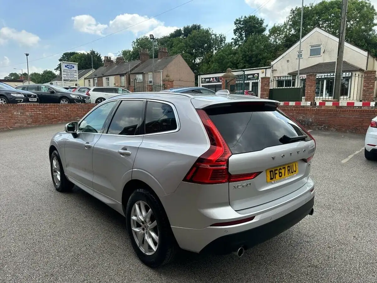 2018-volvo-xc60-20td-d4-momentum-4x4-big-51