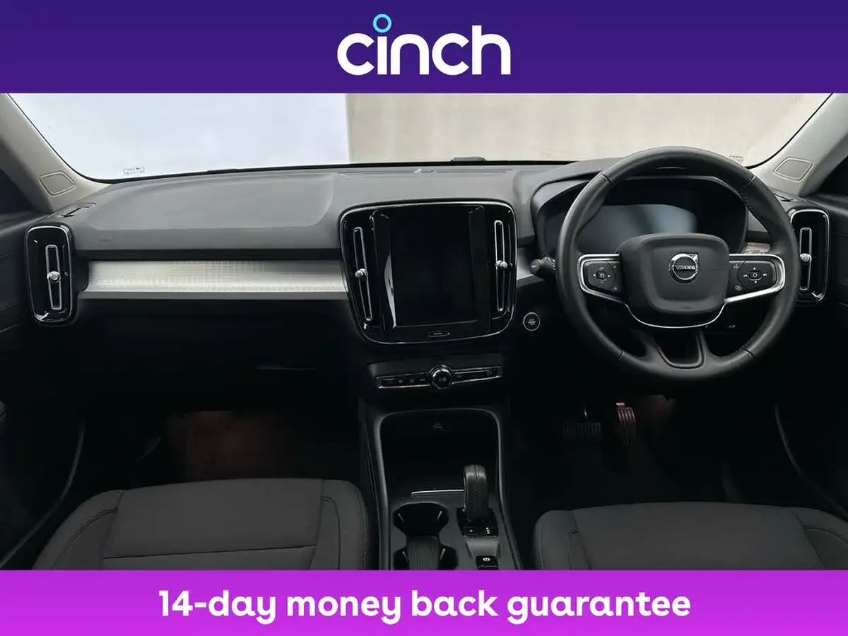 2021-volvo-xc40-15-t3-momentum-161bhp-auto-big-14