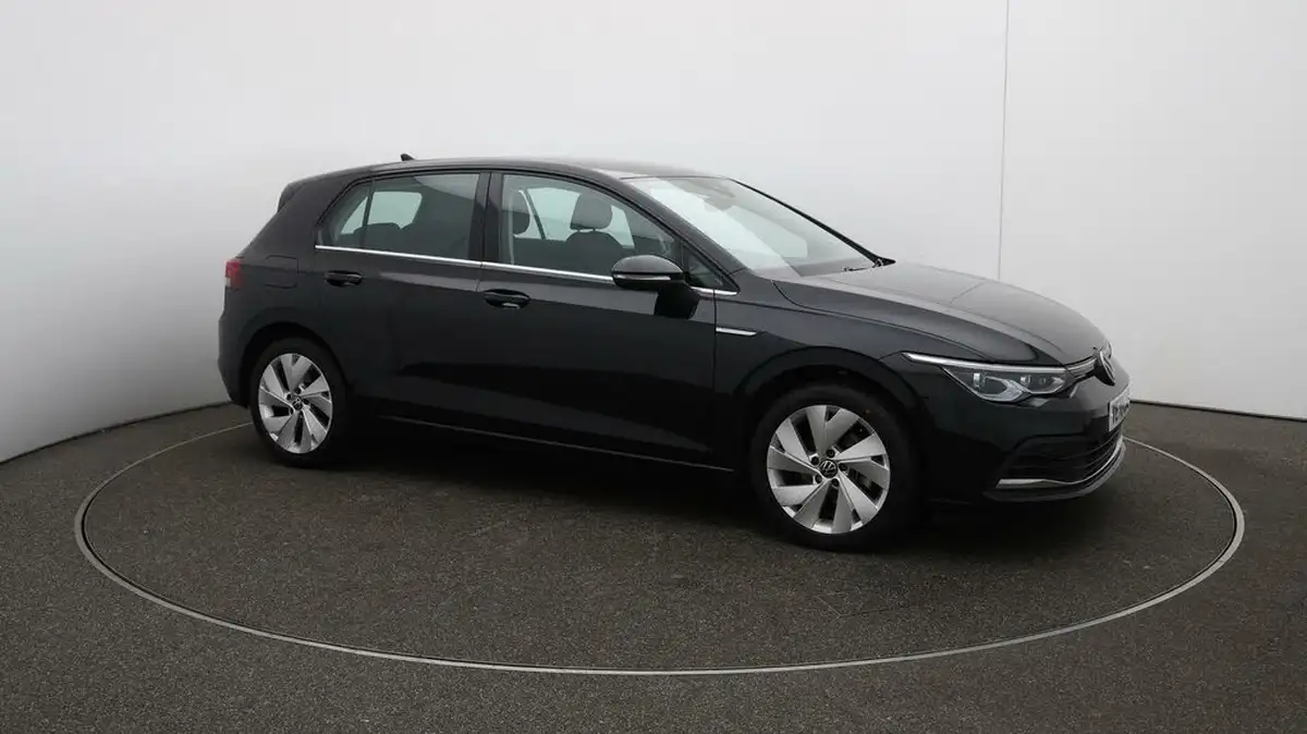 2021-volkswagen-golf-15-tsi-style-150ps-hatchback-big-45