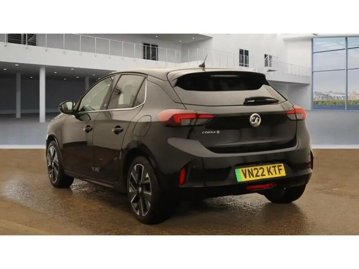 2022-vauxhall-corsa-e-elite-premium-big-6