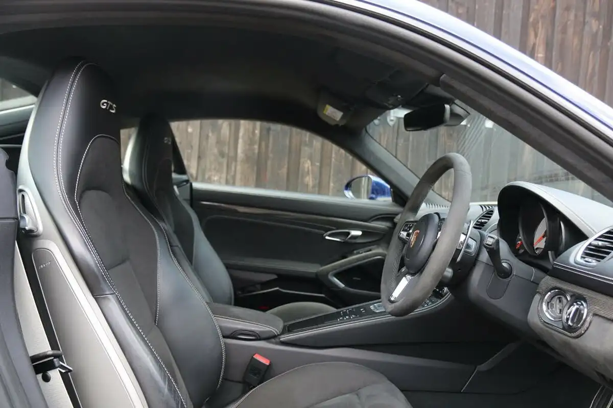 2021-porsche-cayman-718-40-cayman-gts-40-big-11
