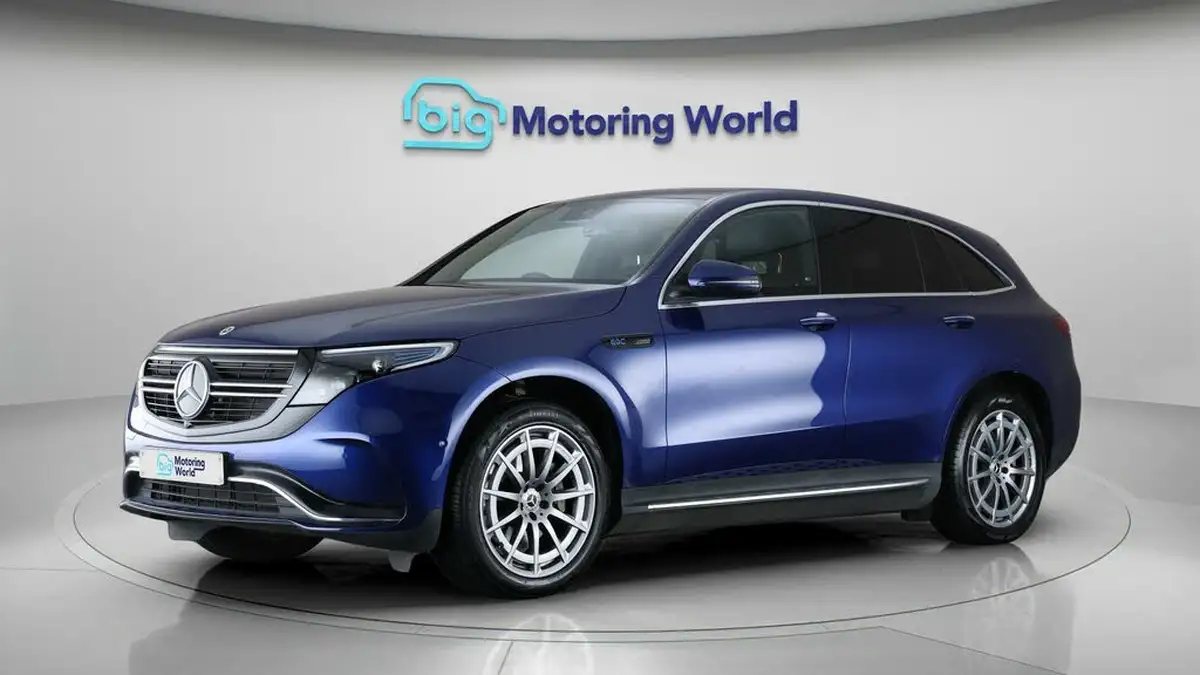 2021-mercedes-benz-eqc-e-eqc-400-amg-line-big-2