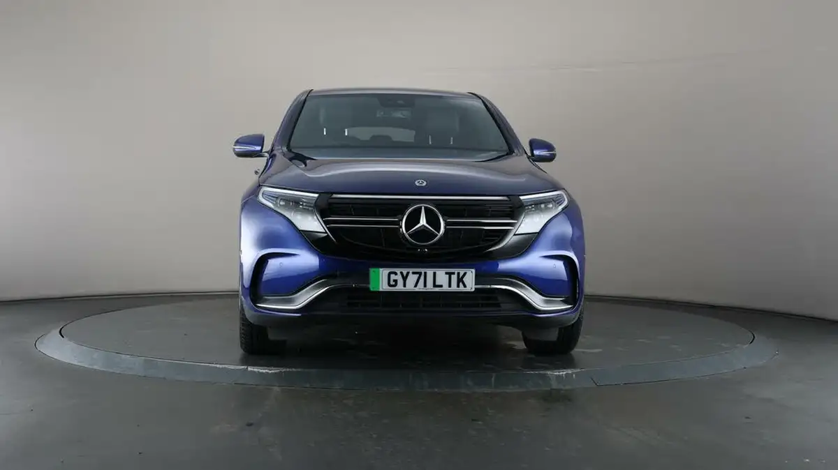 2021-mercedes-benz-eqc-e-eqc-400-amg-line-big-42