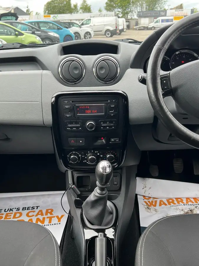 2016-dacia-duster-15dci-laureate-110bhp-station-wagon-5d-big-10