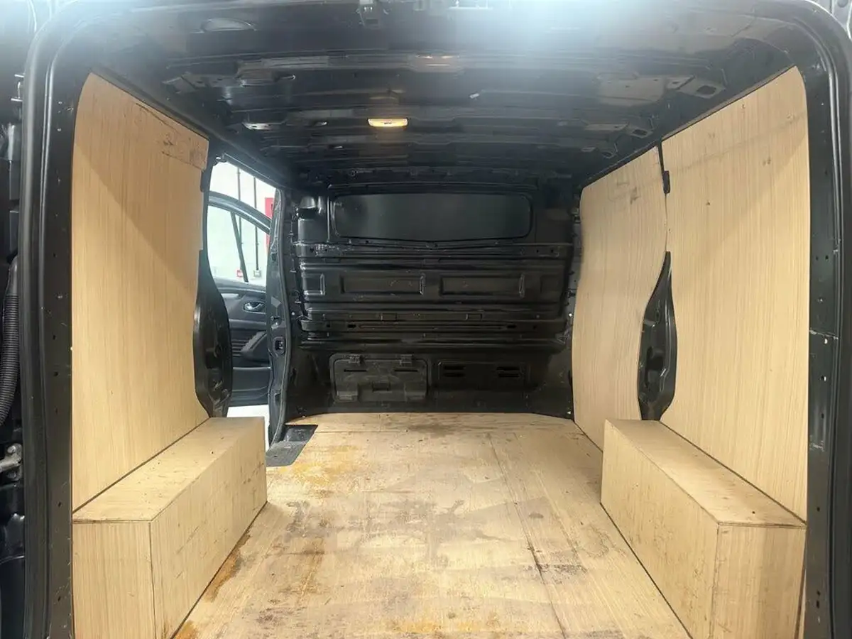 2023-nissan-primastar-20dci-tekna-28-l1h1-130pseu6d-big-19