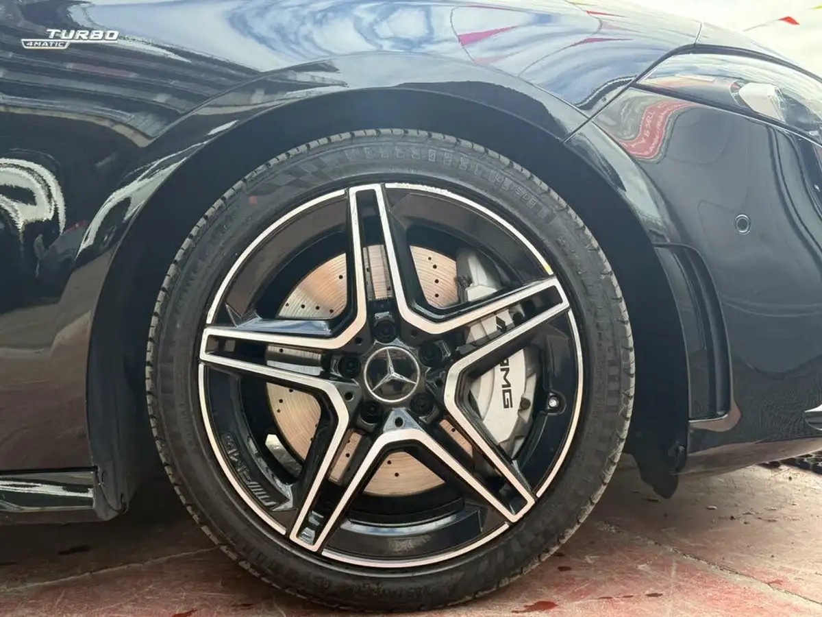 2019-mercedes-benz-a-class-20-a35-amg-premium-plus-hatchback-5d-big-14