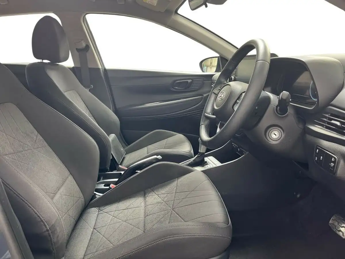2023-hyundai-bayon-10-t-gdi-se-connect-dct-big-5
