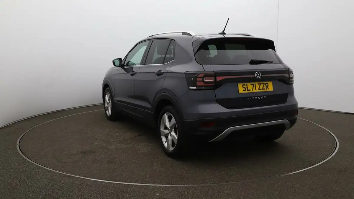 2021-volkswagen-t-cross-big-60