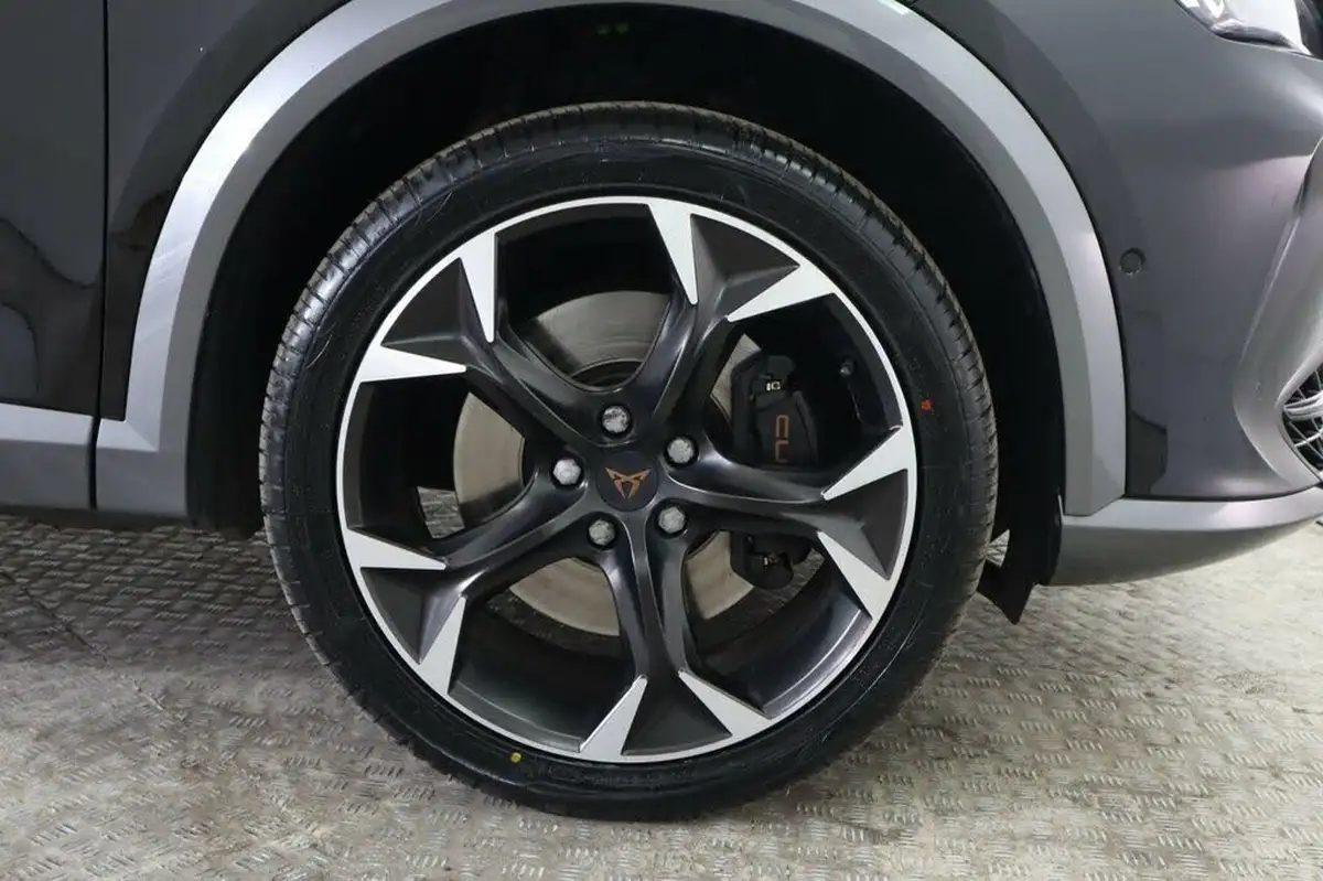 2022-cupra-formentor-20-tsi-vz2-310ps-4drive-big-31