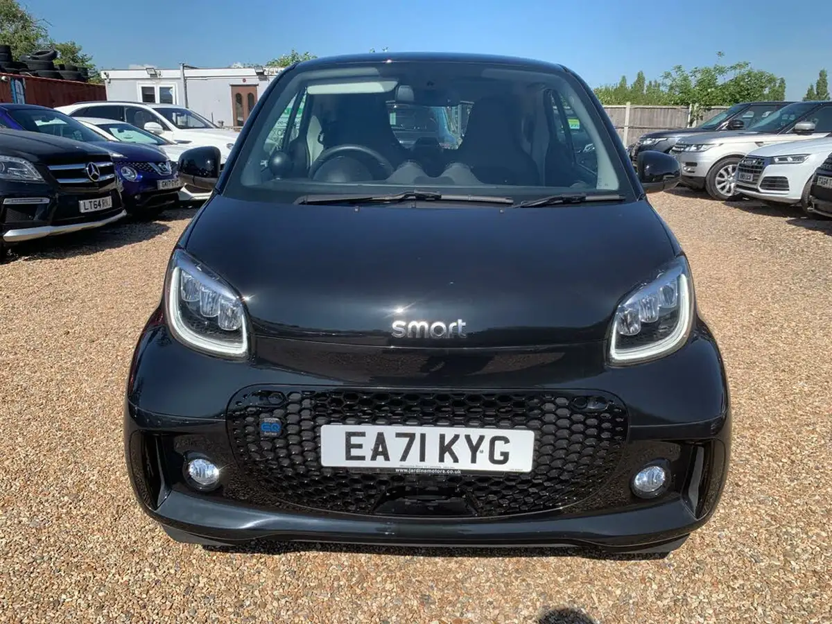 2021-smart-fortwo-eq-brabus-line-coupe-big-1