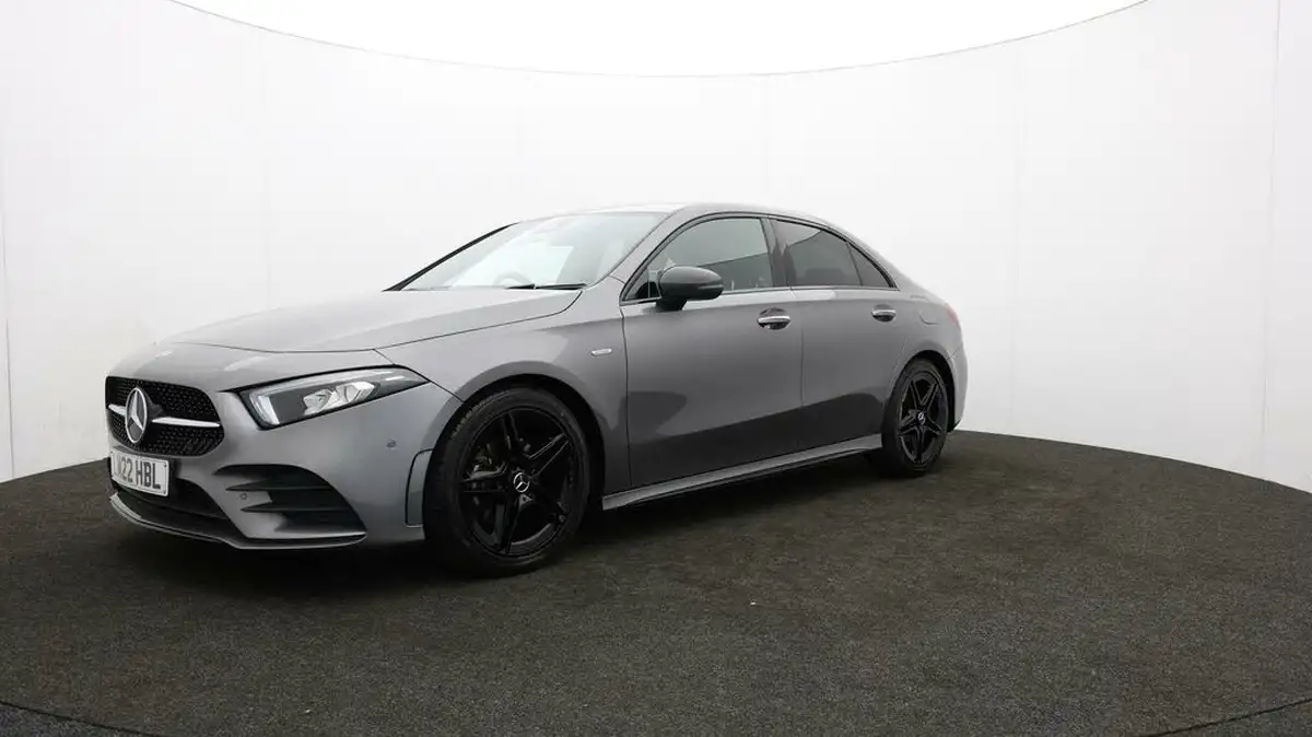 2022-mercedes-benz-a-class-13-a180-amg-line-premium-edition-saloon-4d-7g-dct-big-63
