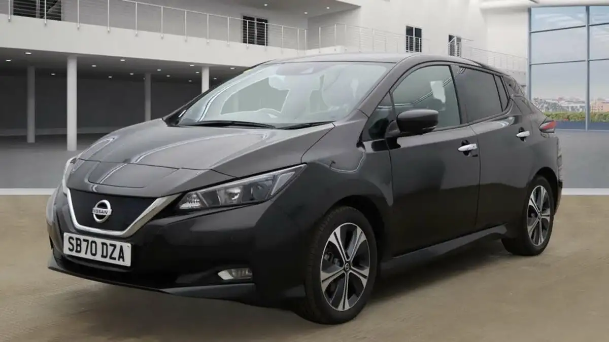 2020-nissan-leaf-e-n-connecta-big-1