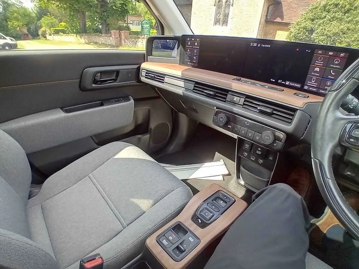 2020-honda-honda-e-e-advance-16in-big-21