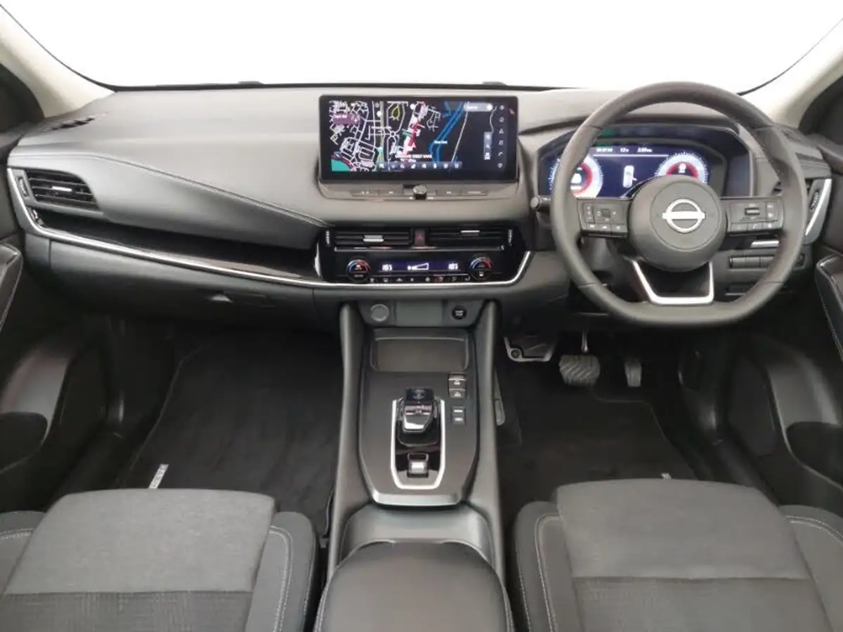 2024-nissan-qashqai-15-n-connecta-big-2
