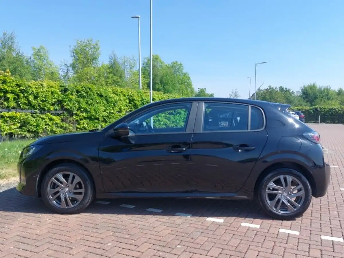 2022-peugeot-208-12-puretech-active-premium-75bhp-big-3