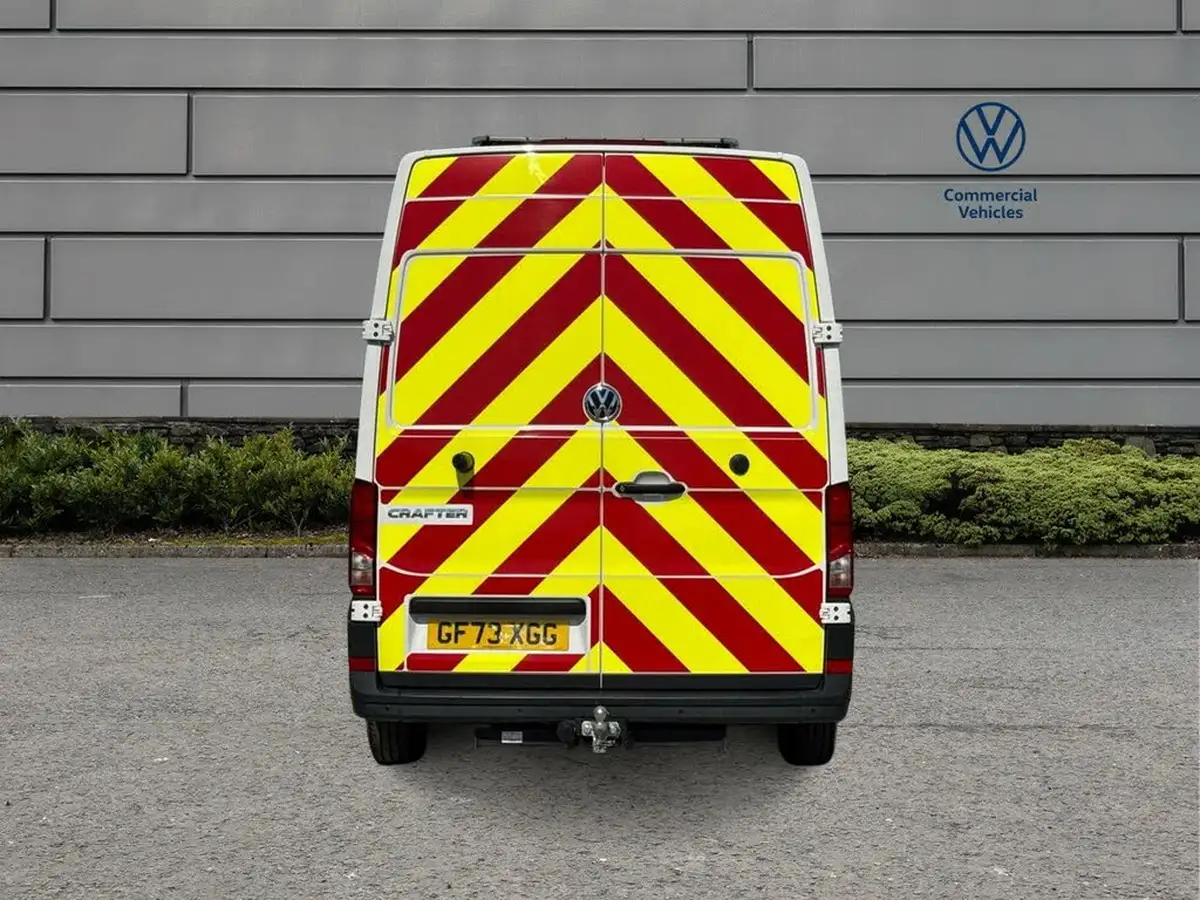 2023-volkswagen-crafter-20tdi-cr35-mwb-trendline-140pseu6d-big-15