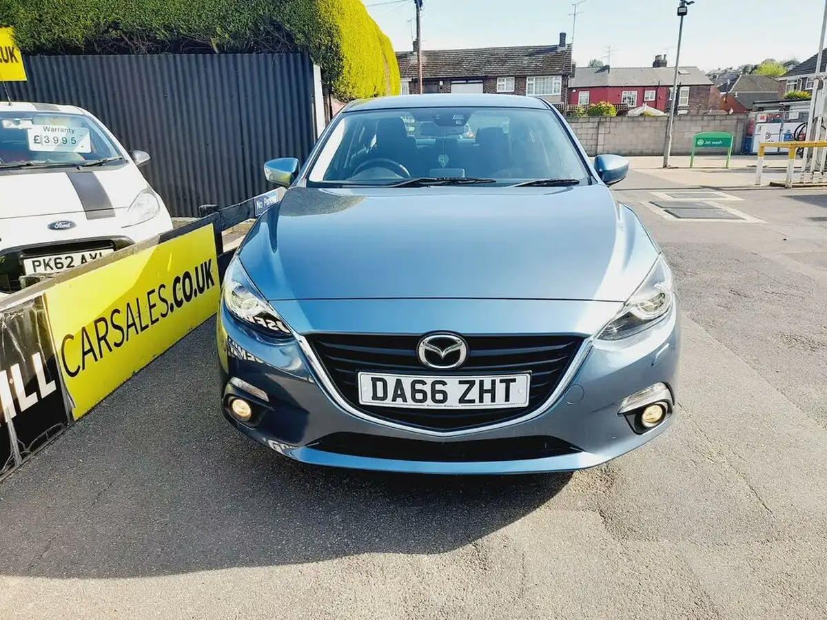 2016-mazda-mazda3-15td-se-l-nav-fastback-4d-big-4