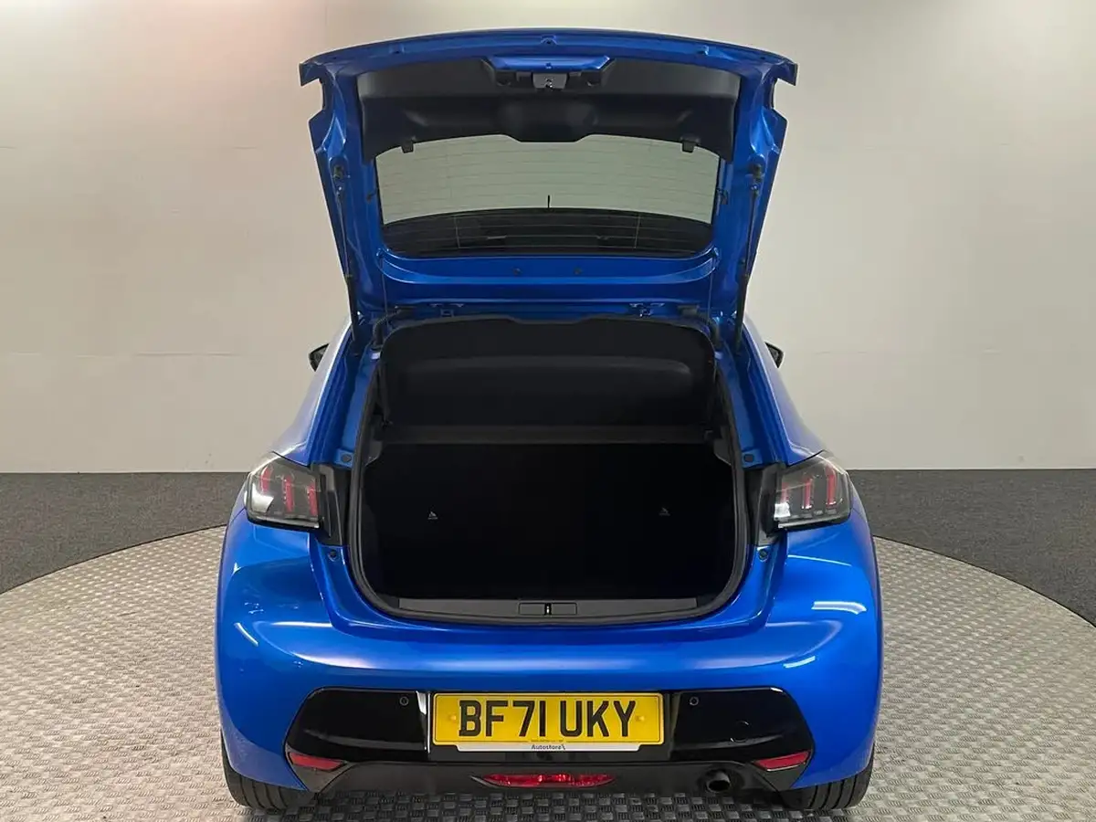 2021-peugeot-208-12-puretech-allure-100bhp-big-33