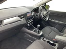 2021-renault-captur-10-tce-iconic-90ps-small-2