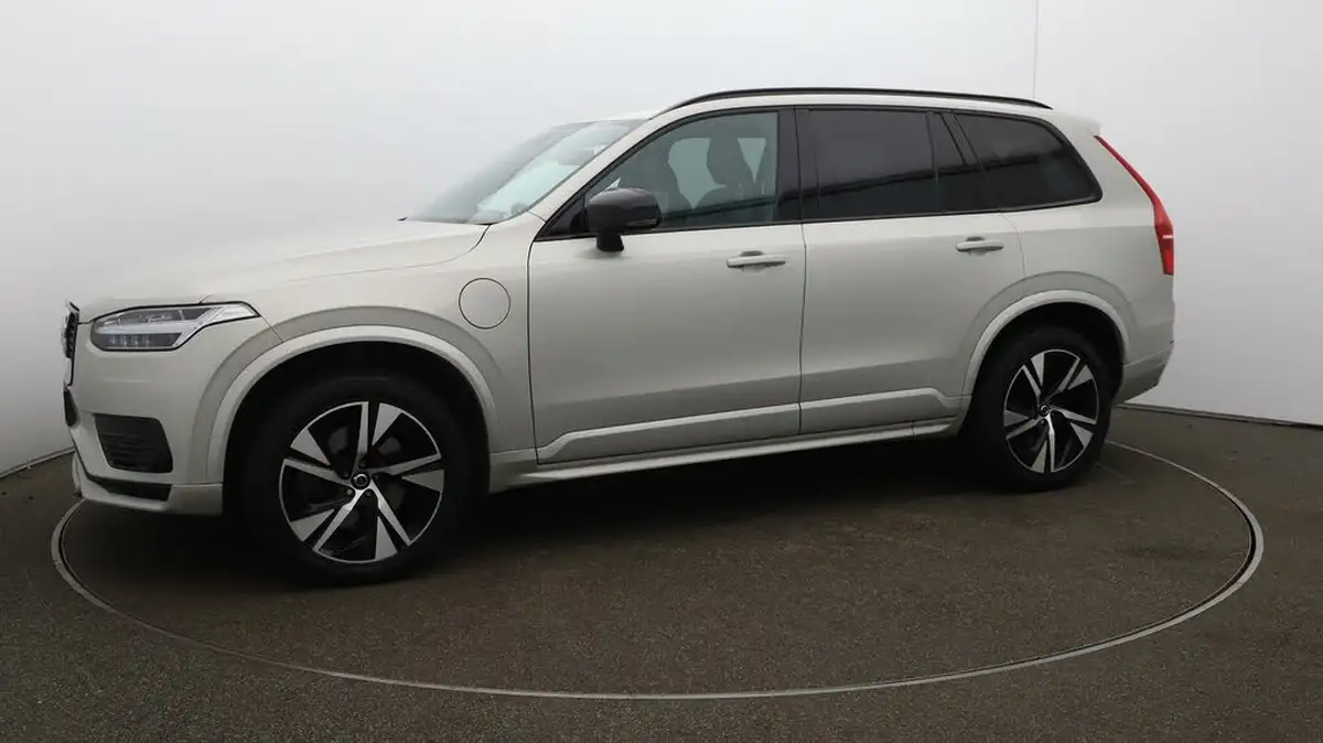 2021-volvo-xc90-20-t8-r-design-390bhp-big-66