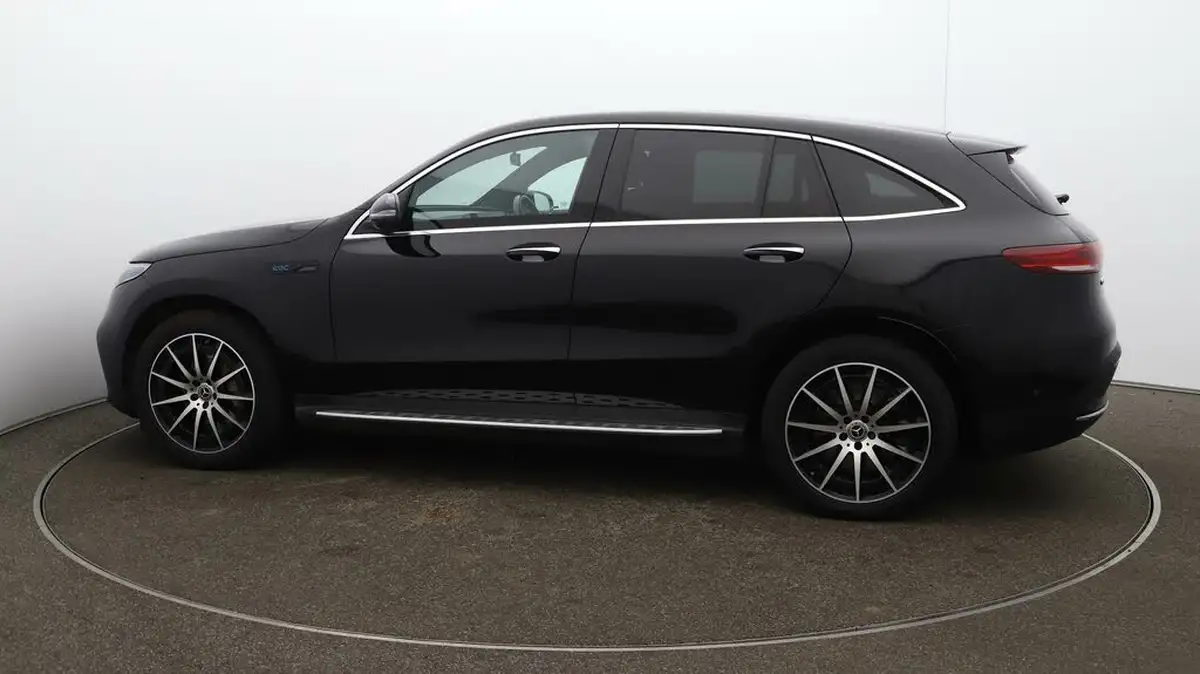 2021-mercedes-benz-eqc-e-eqc-400-amg-line-big-57