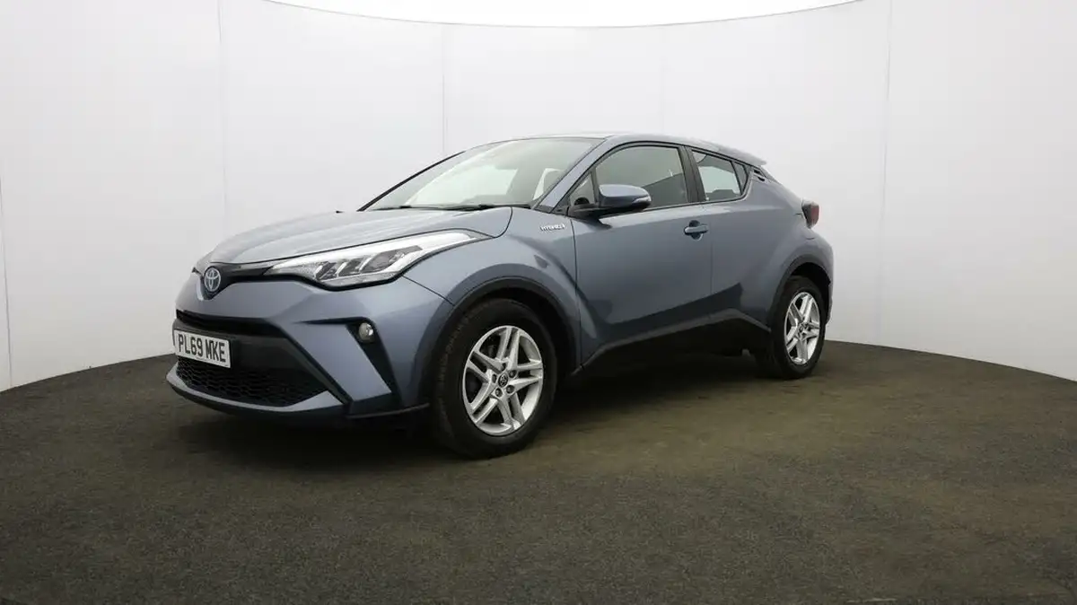 2020-toyota-c-hr-18-vvt-i-icon-parking-pack-big-29