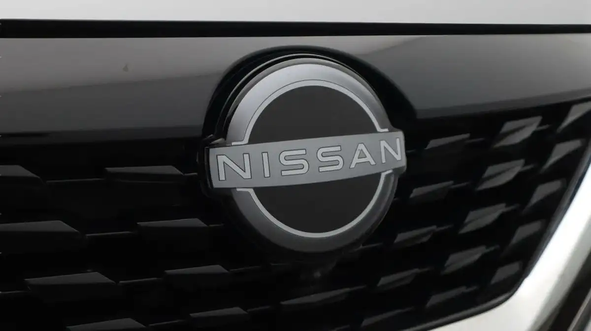 2023-nissan-qashqai-15-tekna-big-22