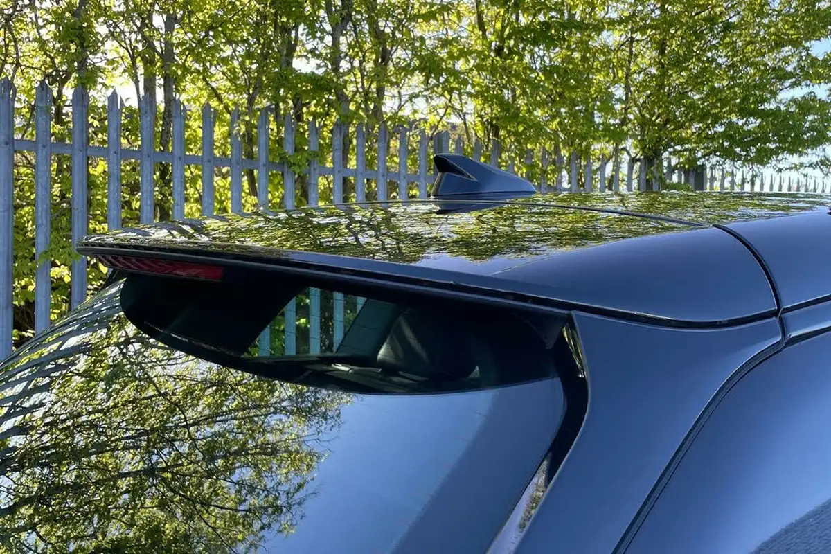 2024-audi-q6-e-tron-big-12