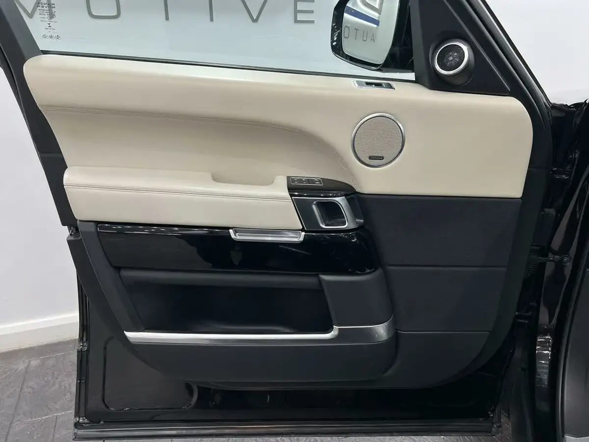 2017-land-rover-range-rover-30tdv6-autobiography-259ps-4wd-big-70