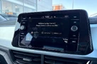 2023-volkswagen-t-roc-15-tsi-life-dsg-small-25