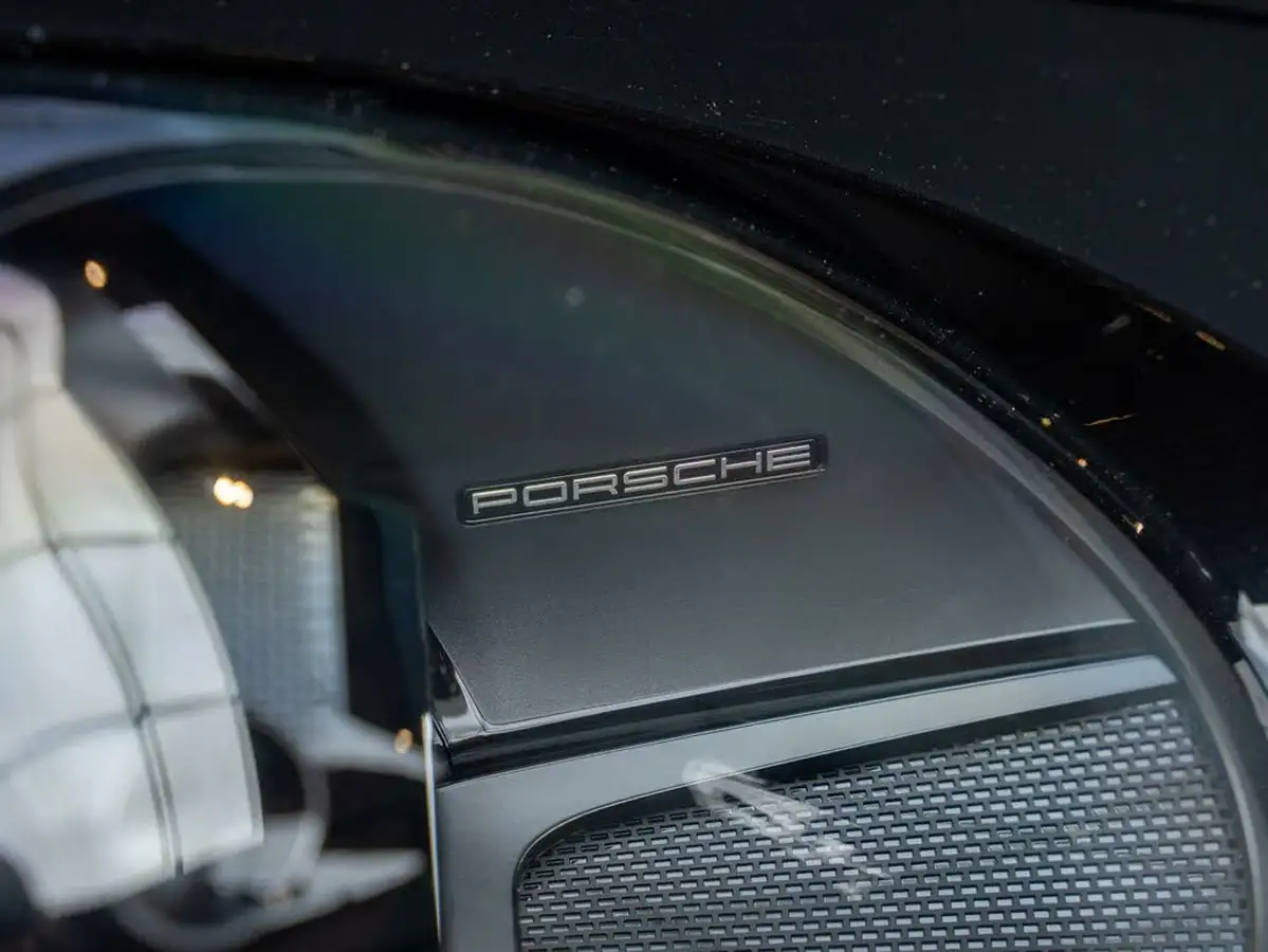 2022-porsche-911-30-carrera-gts-coupe-pdk-big-33