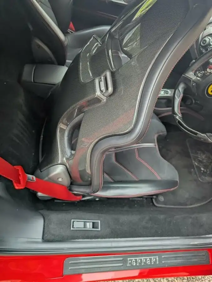 2018-ferrari-488-39-488-spider-big-5