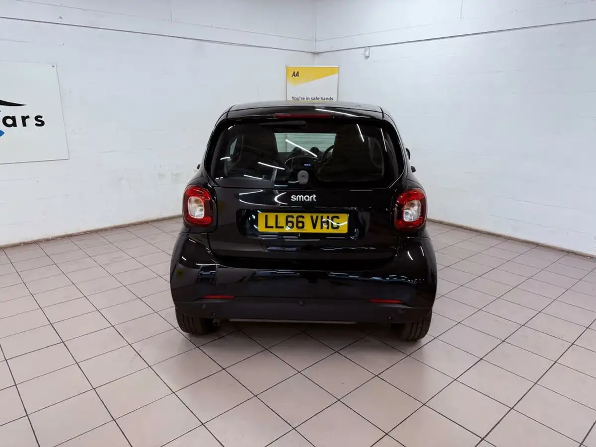 2017-smart-fortwo-09-prime-premiumss-coupe-twinamic-big-8