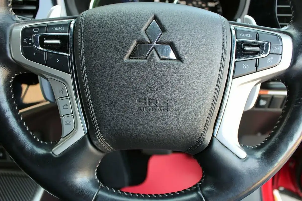 2019-mitsubishi-outlander-24-4h-phev-big-14