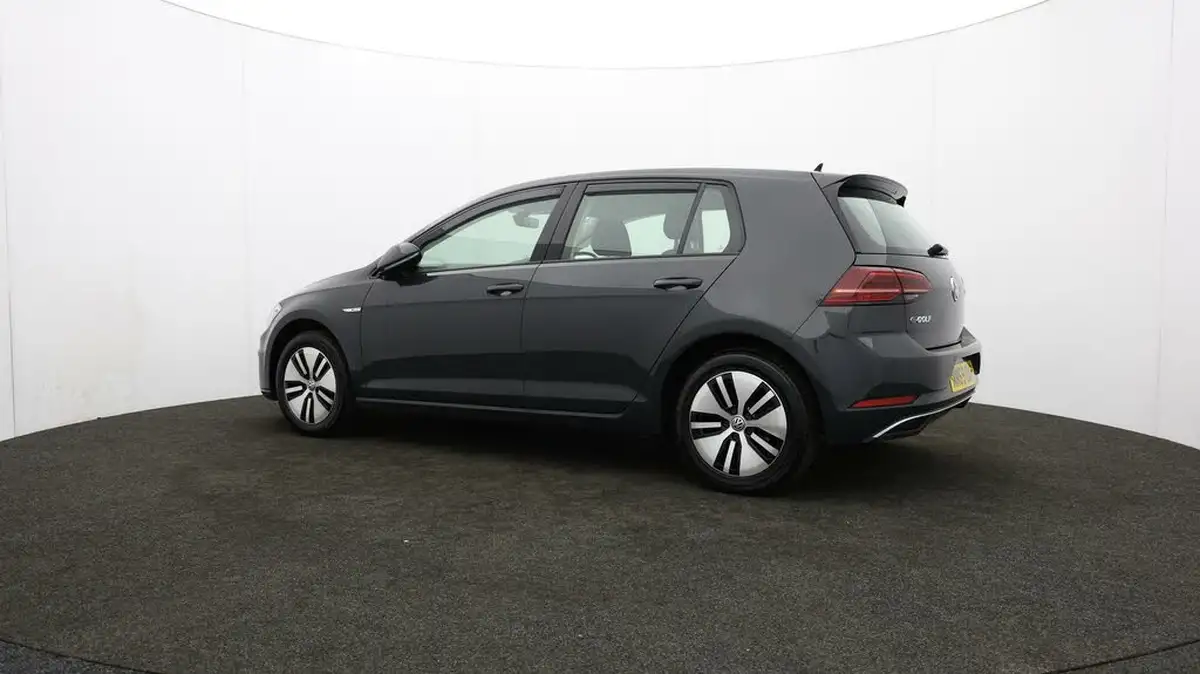 2020-volkswagen-golf-e-e-golf-big-74