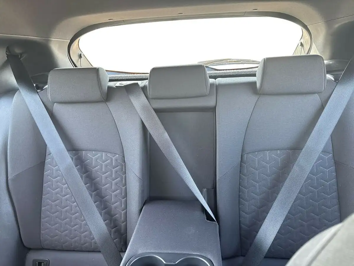 2021-toyota-corolla-18-vvt-i-icon-tech-spare-wheel-hatchback-5d-big-21