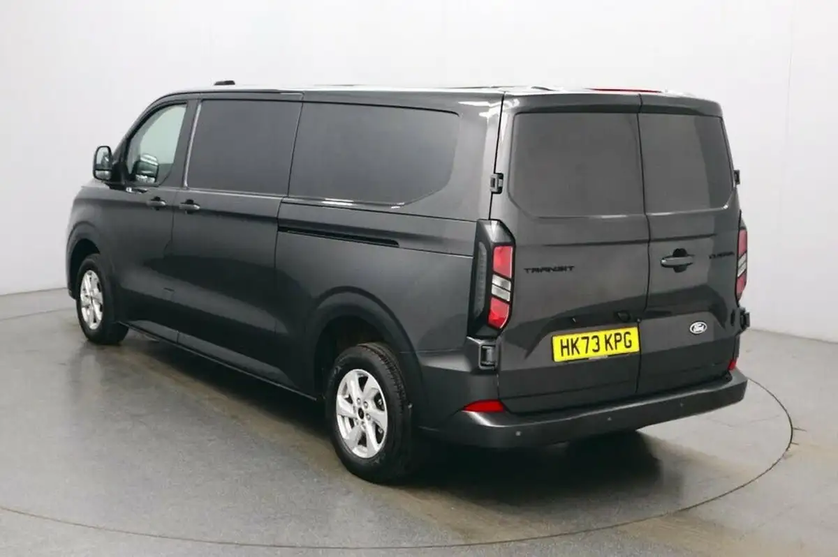 2023-ford-transit-custom-20tdci-320-l2h1-limited-136pseu6e-panel-van-1996cc-auto-big-5