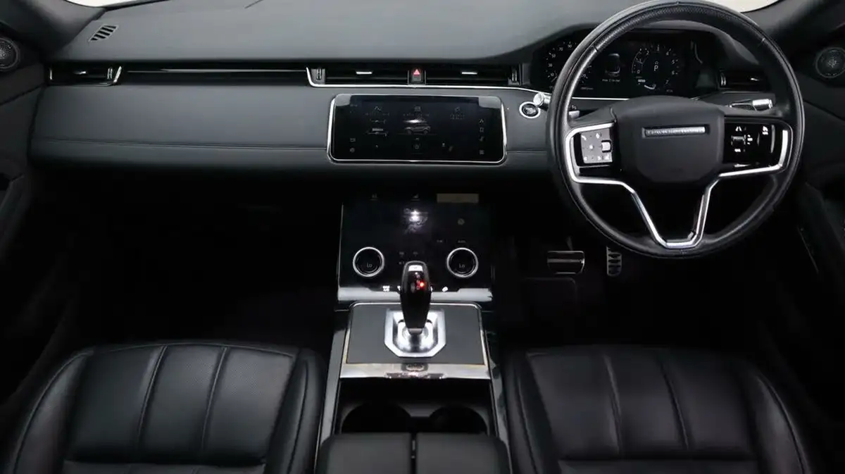 2021-land-rover-range-rover-evoque-15-p300e-r-dynamic-se-big-12