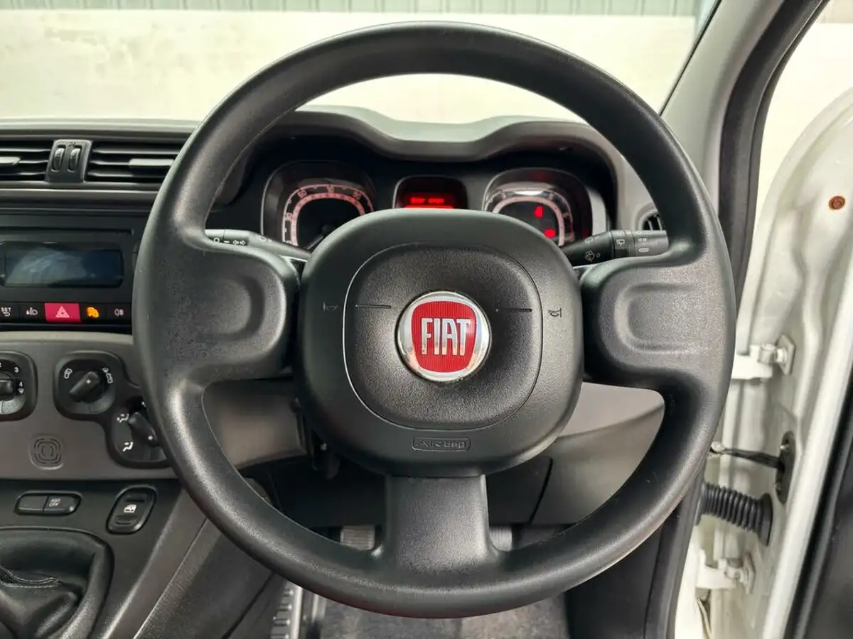 2015-fiat-panda-12-pop-big-5
