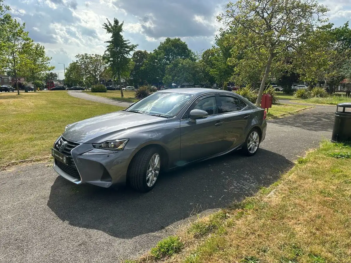 2018-lexus-is-300h-25-executive-edition-lexus-navigation-big-7