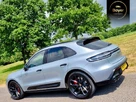 2024-porsche-macan-29-v6-gts-small-23
