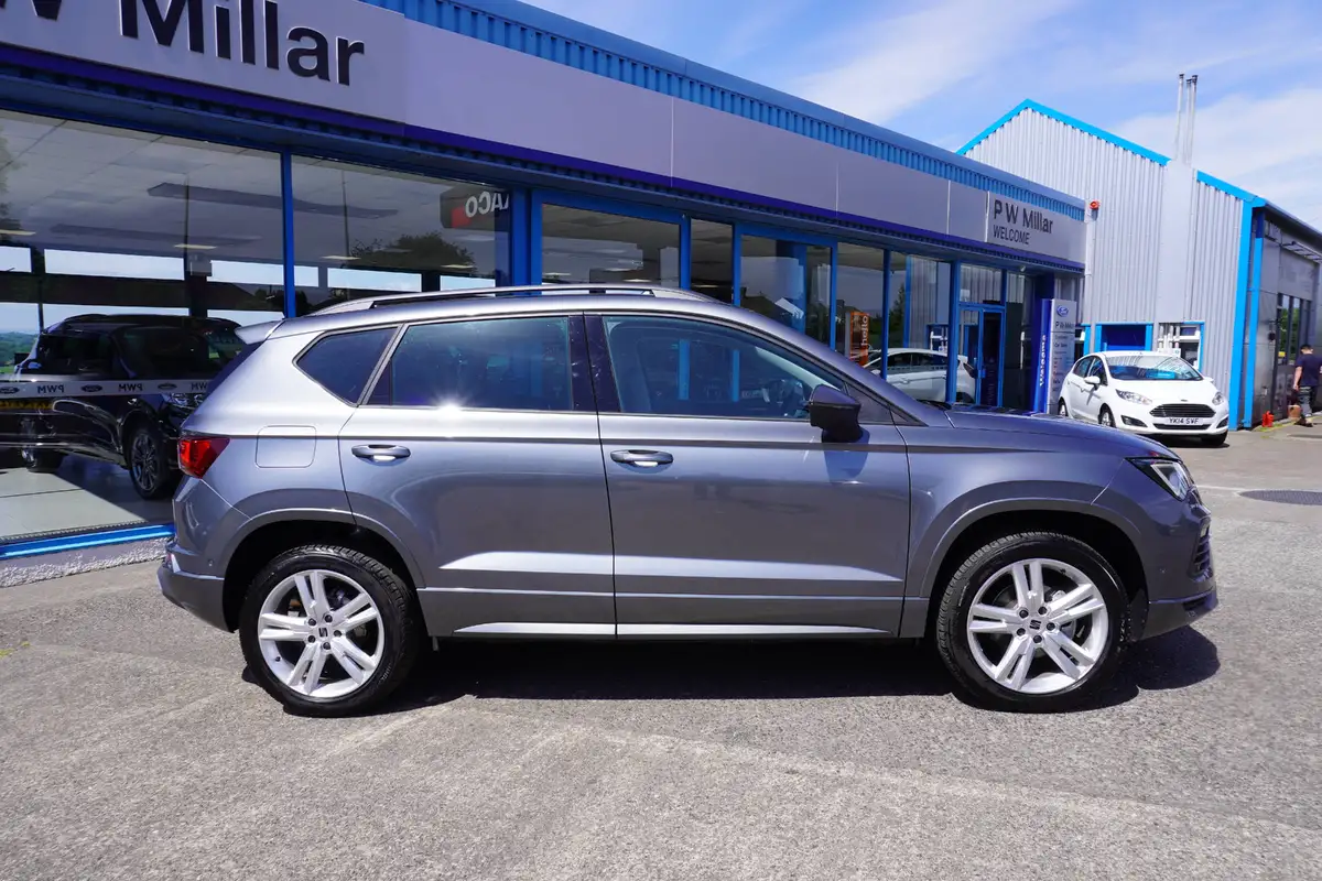 2024-seat-ateca-15-ecotsi-fr-dsg-big-1
