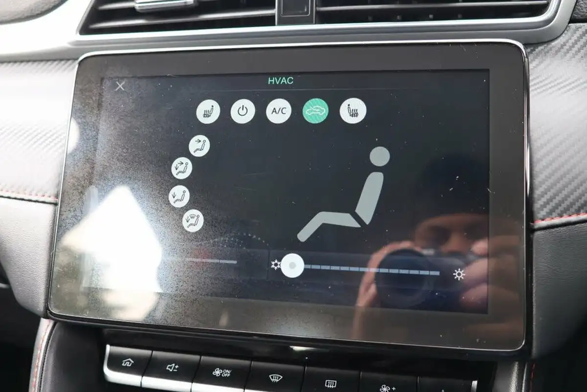 2021-mg-zs-suv-15-vti-tech-exclusive-big-22