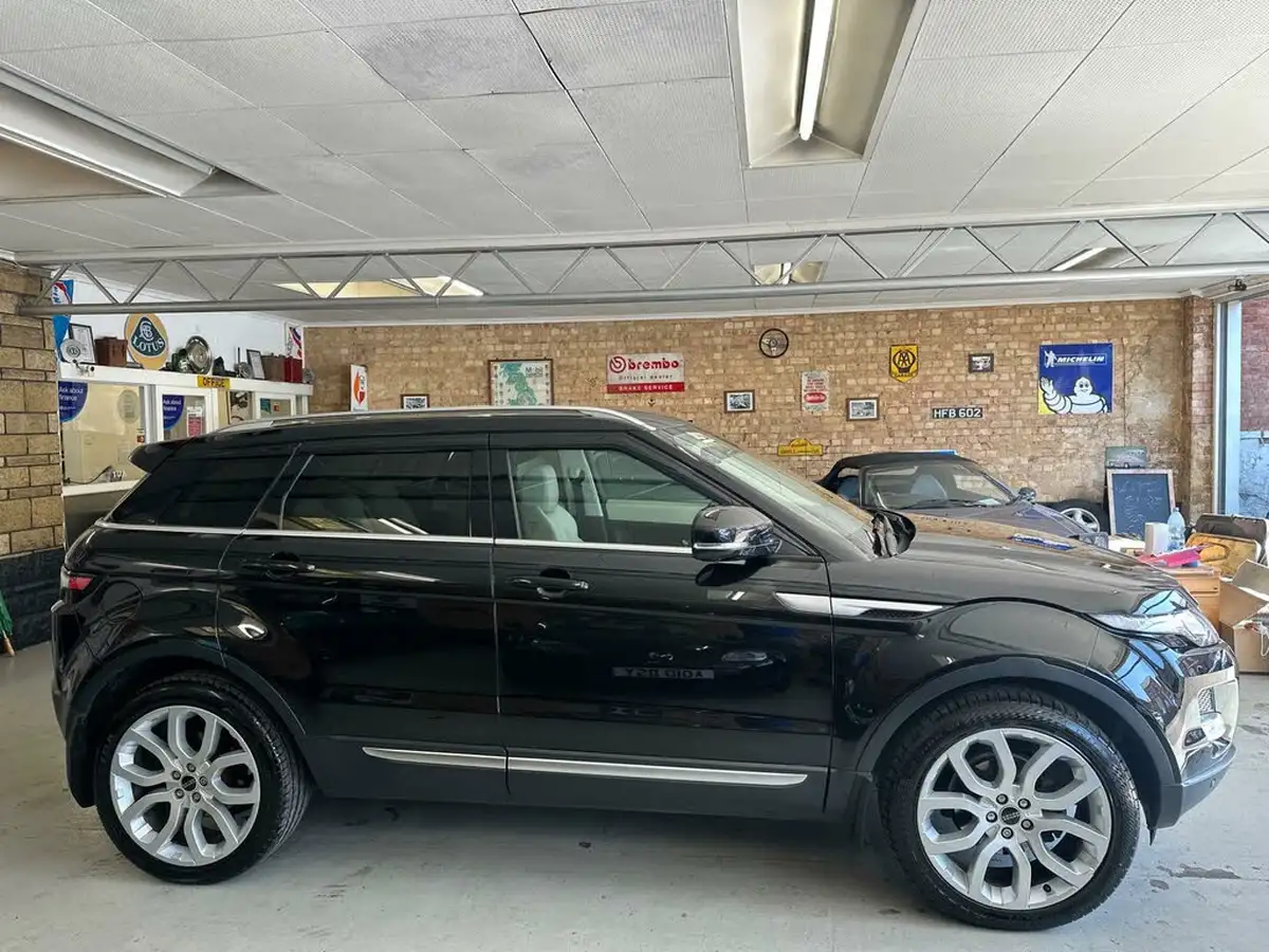 2012-land-rover-range-rover-evoque-22td-prestige-190bhp-4x4-hatchback-5d-auto-big-29