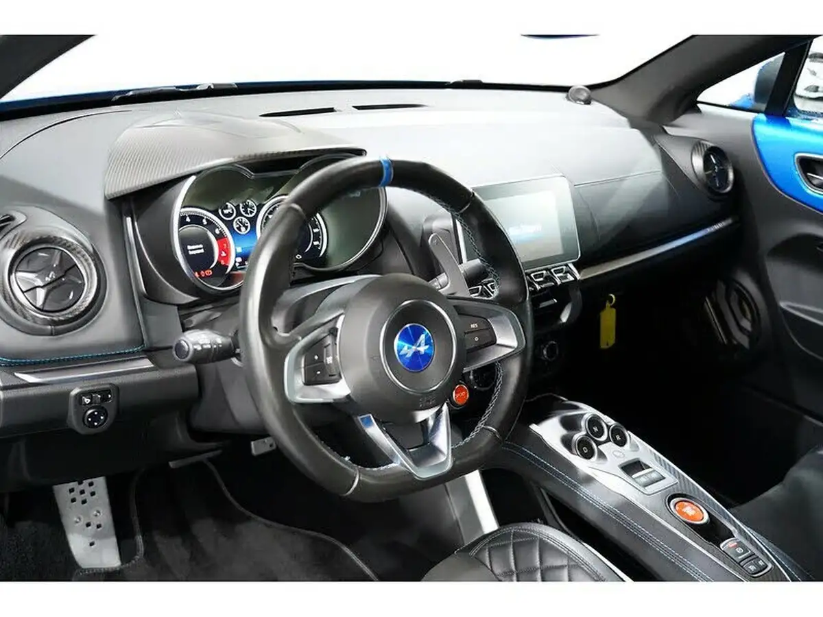 2025-alpine-a110-18-t-no-trim-big-11