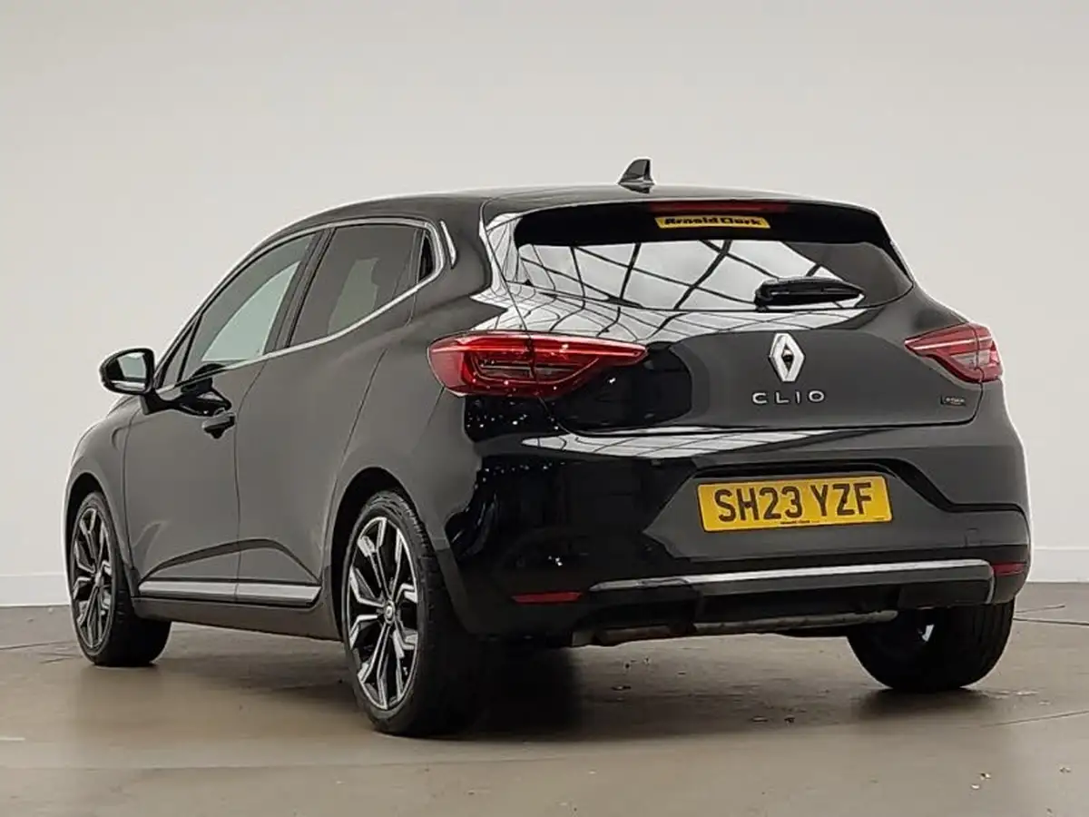 2023-renault-clio-16-techno-big-1